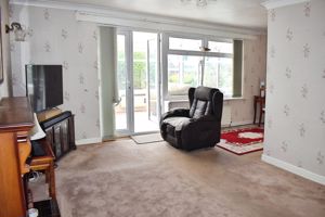 Lounge- click for photo gallery